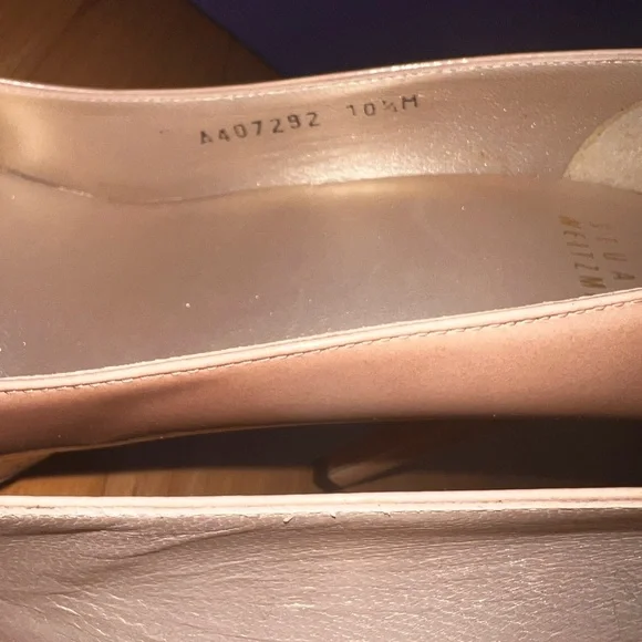STUART WEITZMAN Pumps - Picture 4 of 10